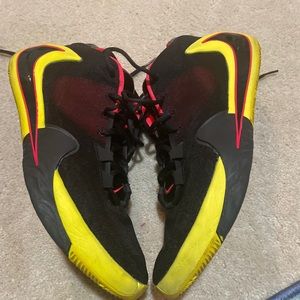 Zoom Freak 1 “Soul Glo”. Size 12